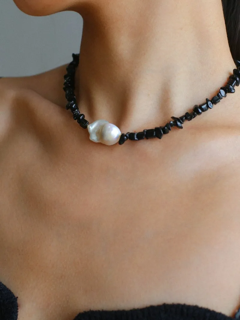 Brilliant Black Onyx Crushed Stone Baroque Pearl Necklace