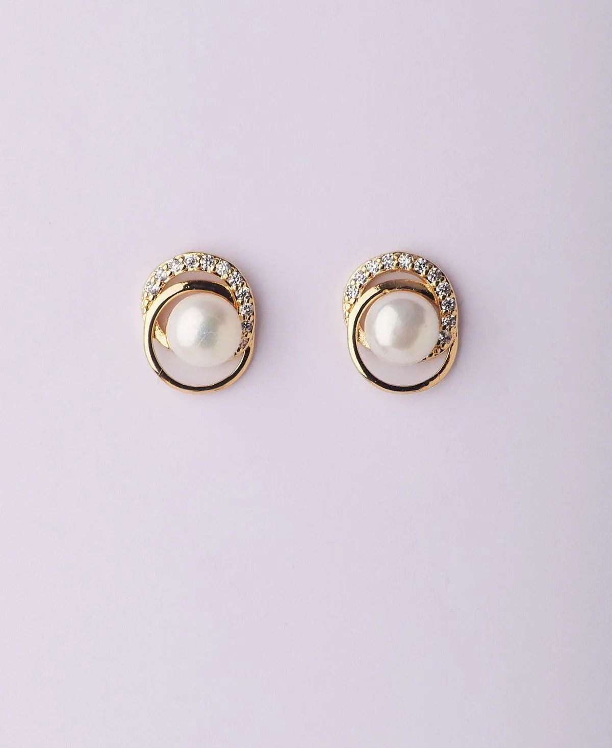Classic White Stud Pearl Earring