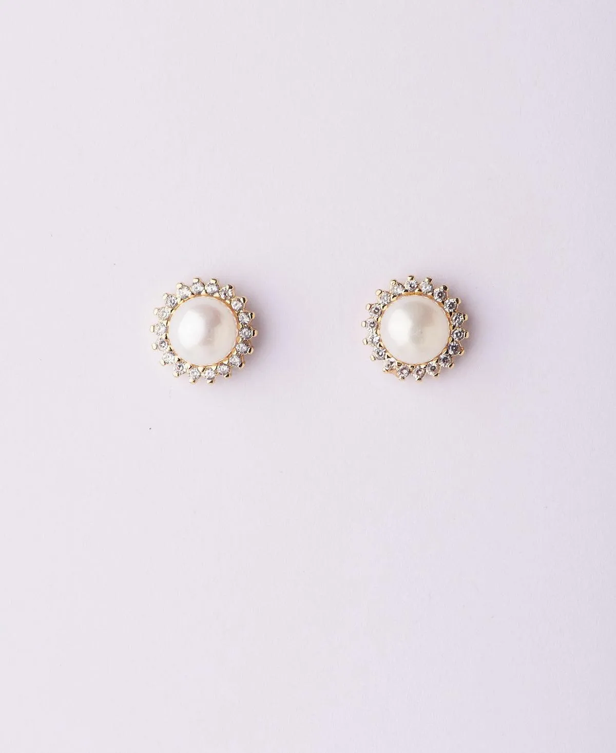 Classic White Stud Pearl Earring