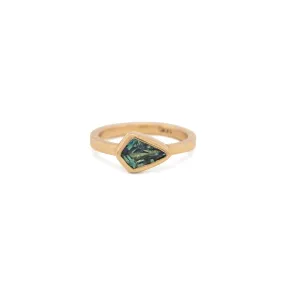 Daphne - Sapphire Ring