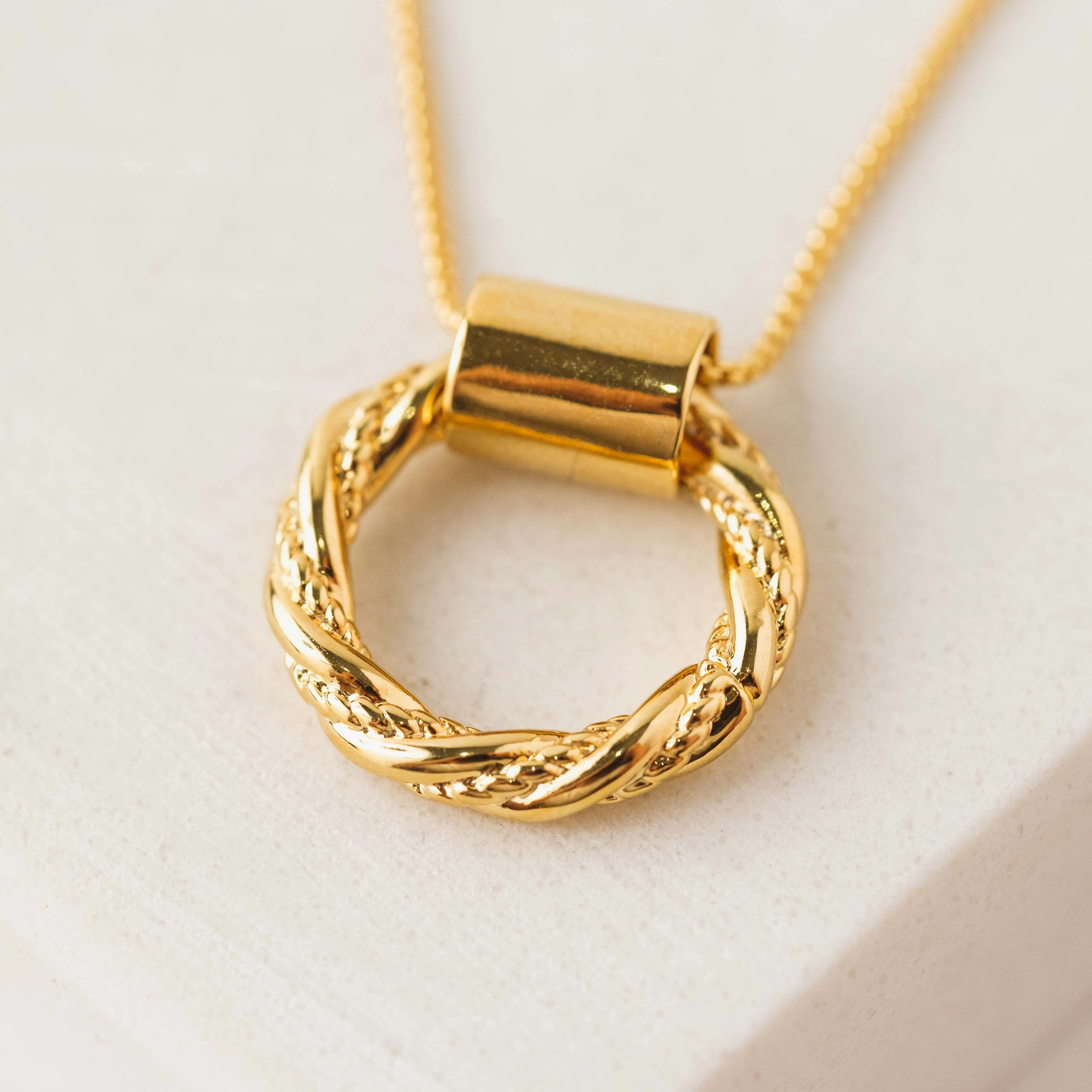 Jessie Necklace