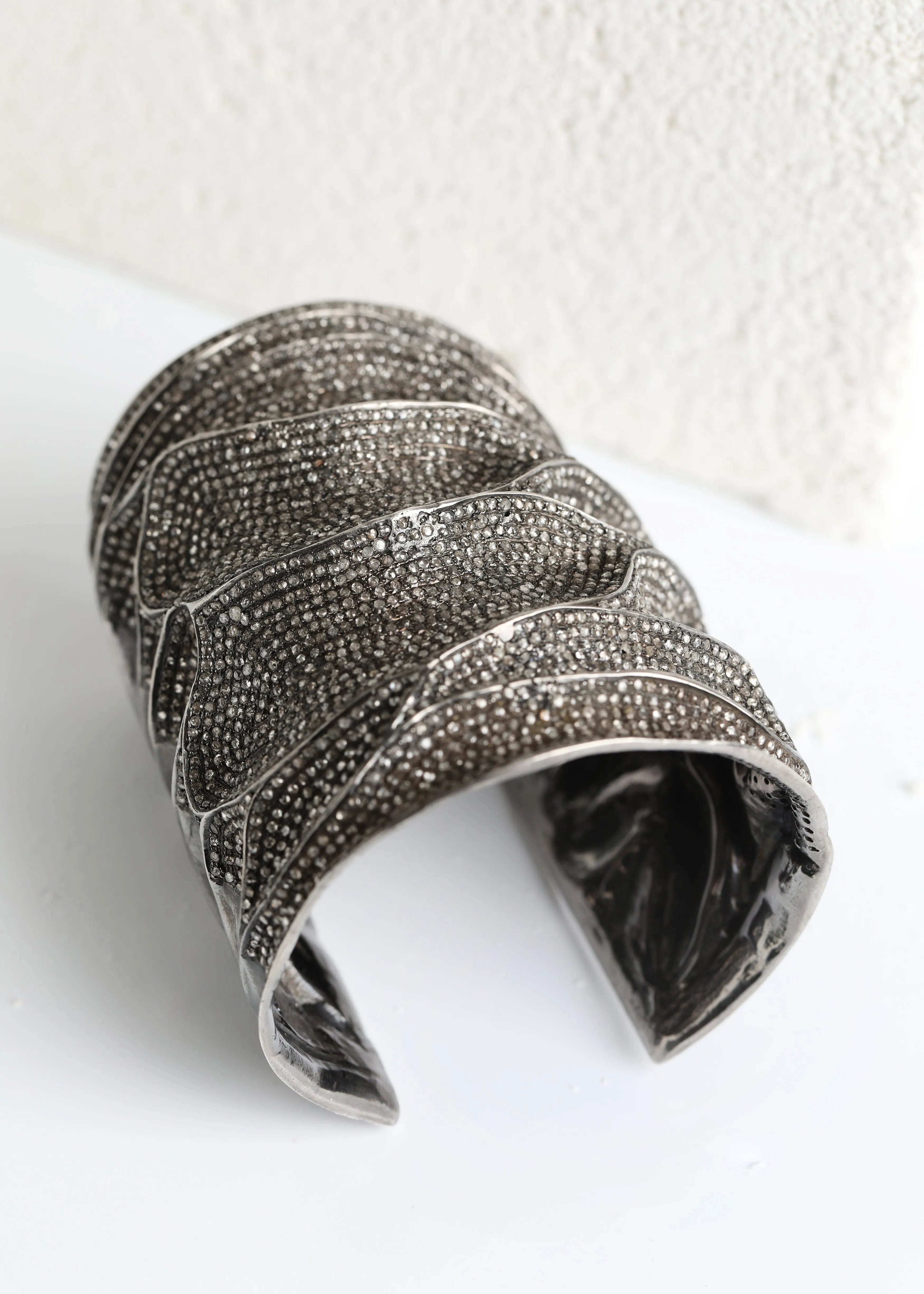 MAKAYLA DIAMOND CUFF BRACLET