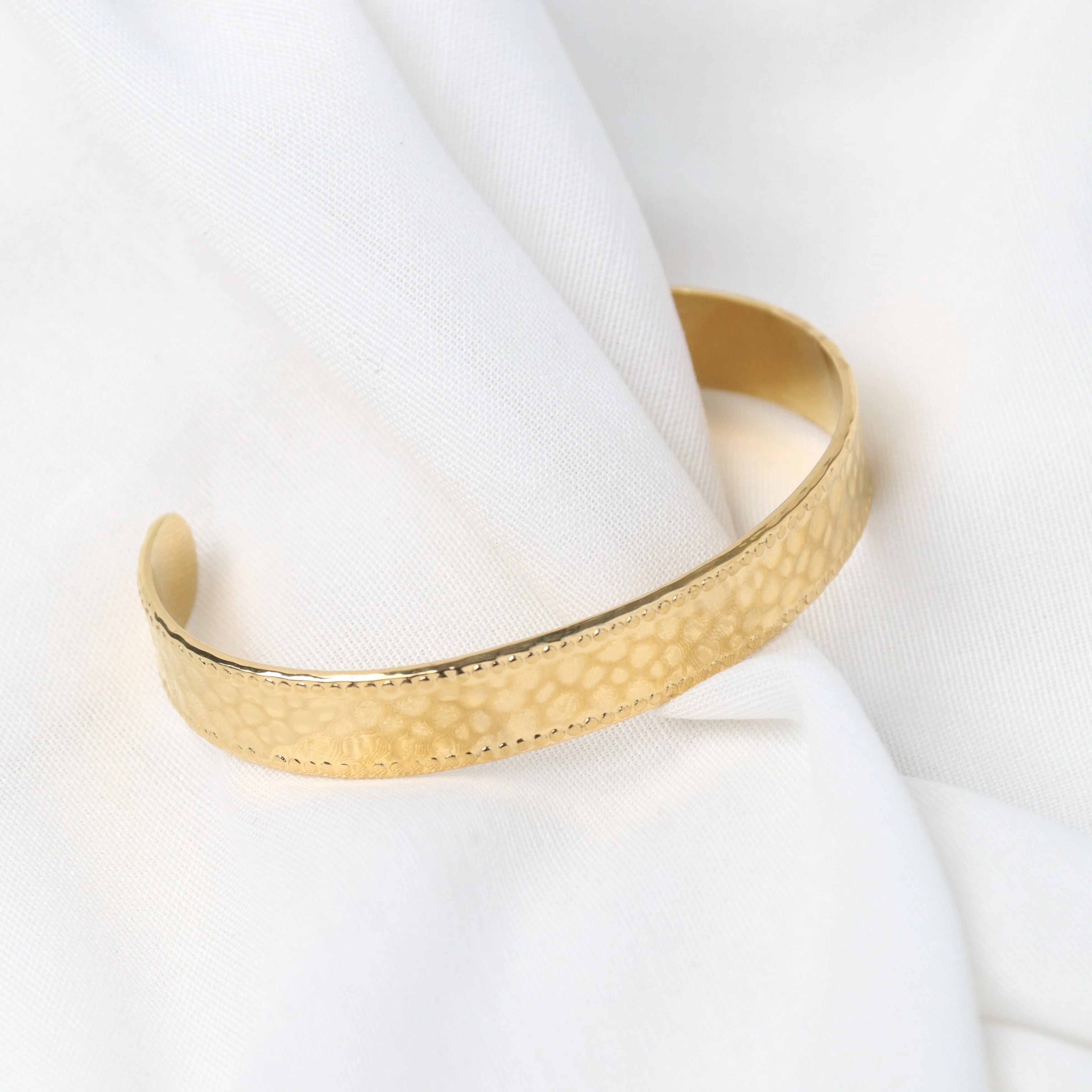 Mea | Stainless Steel 18K Gold Plated or Silver Cuff Bangle