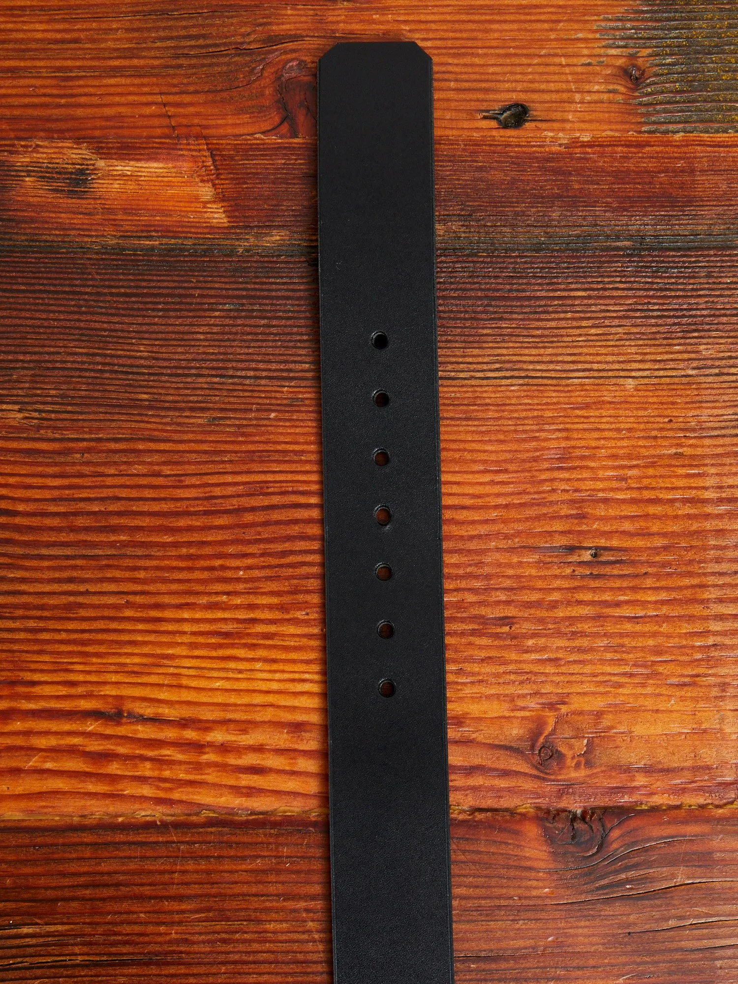 "Wenatchee Belt" in Black Latigo