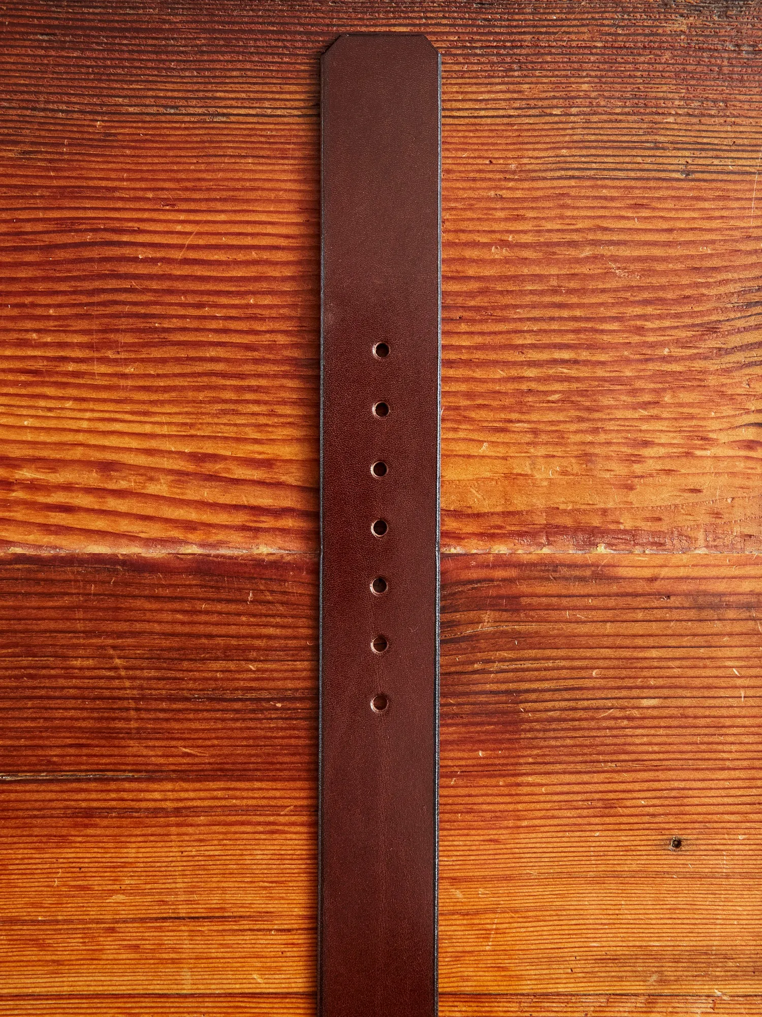 "Wenatchee Belt" in Medium Brown