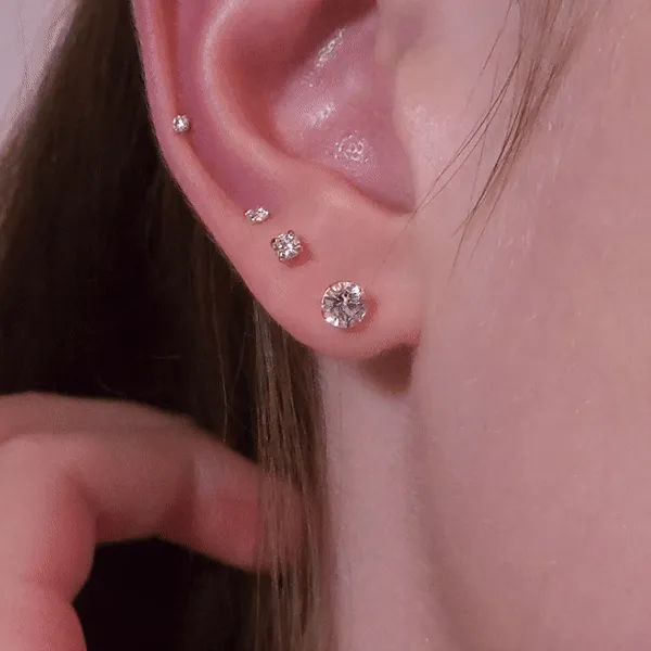 (Single) Sparkly Mini CZ Stud Earrings