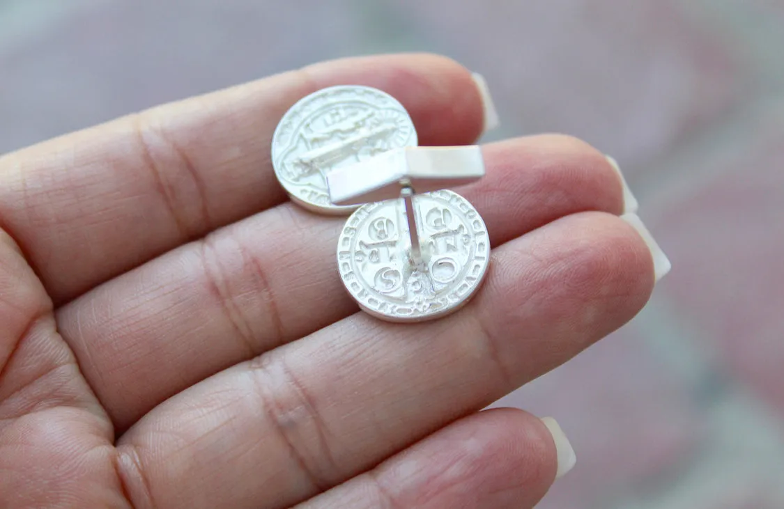 St. Benedict Cufflinks in Silver