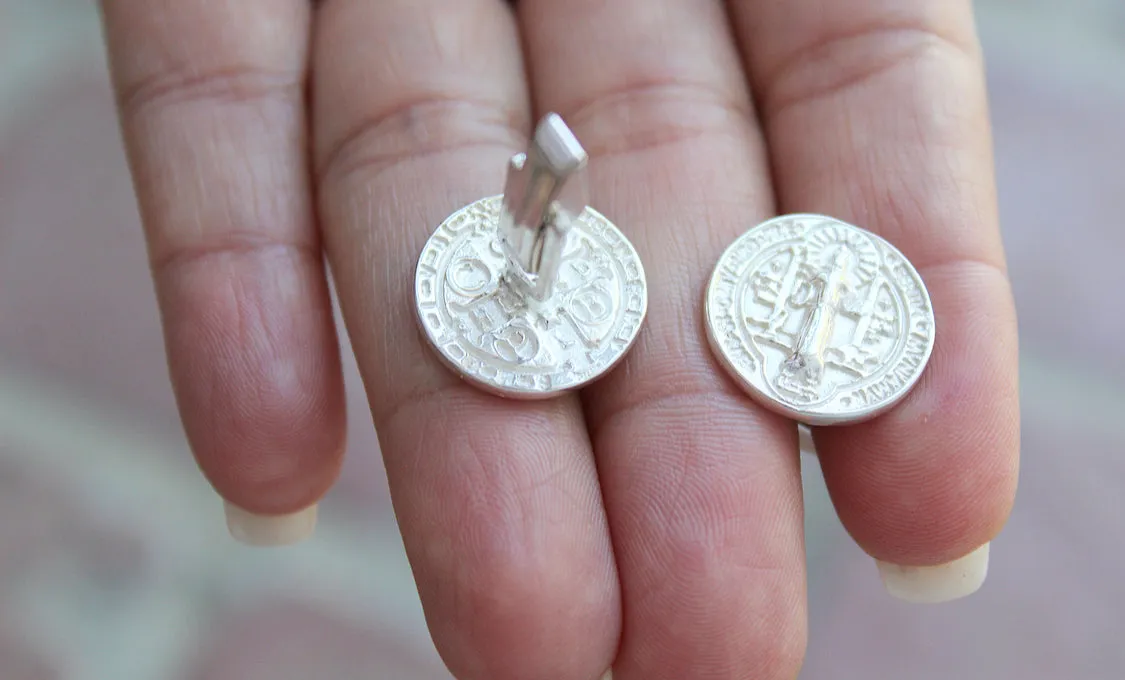 St. Benedict Cufflinks in Silver