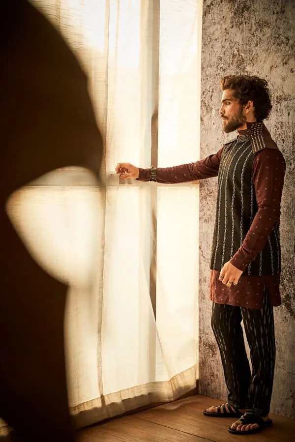 Troy Cross Kurta Set - Aetius